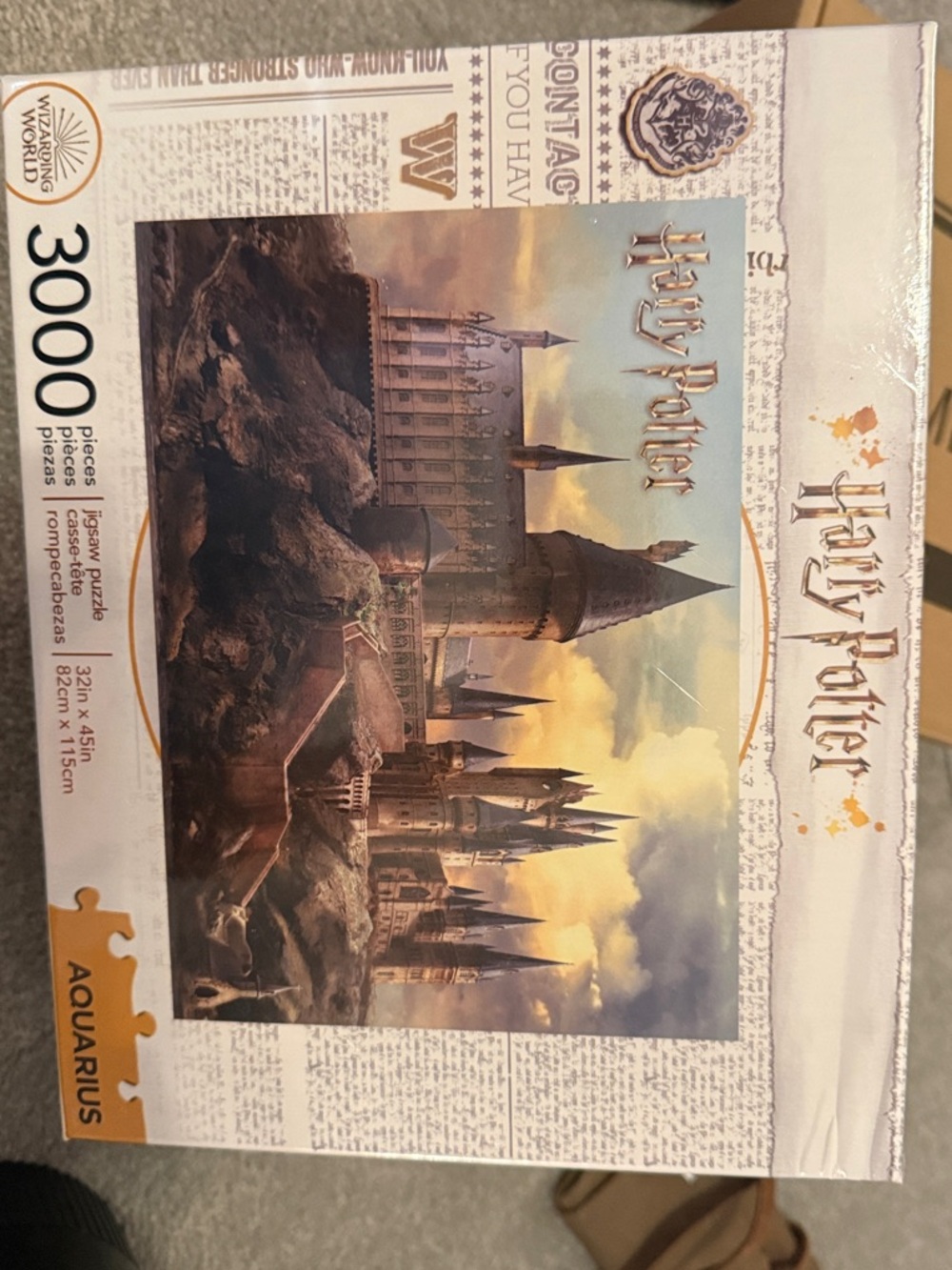 Warner Bros. Harry Potter 3000-Piece Hogwarts Puzzle - Gold, Brown, Blue Artwork
